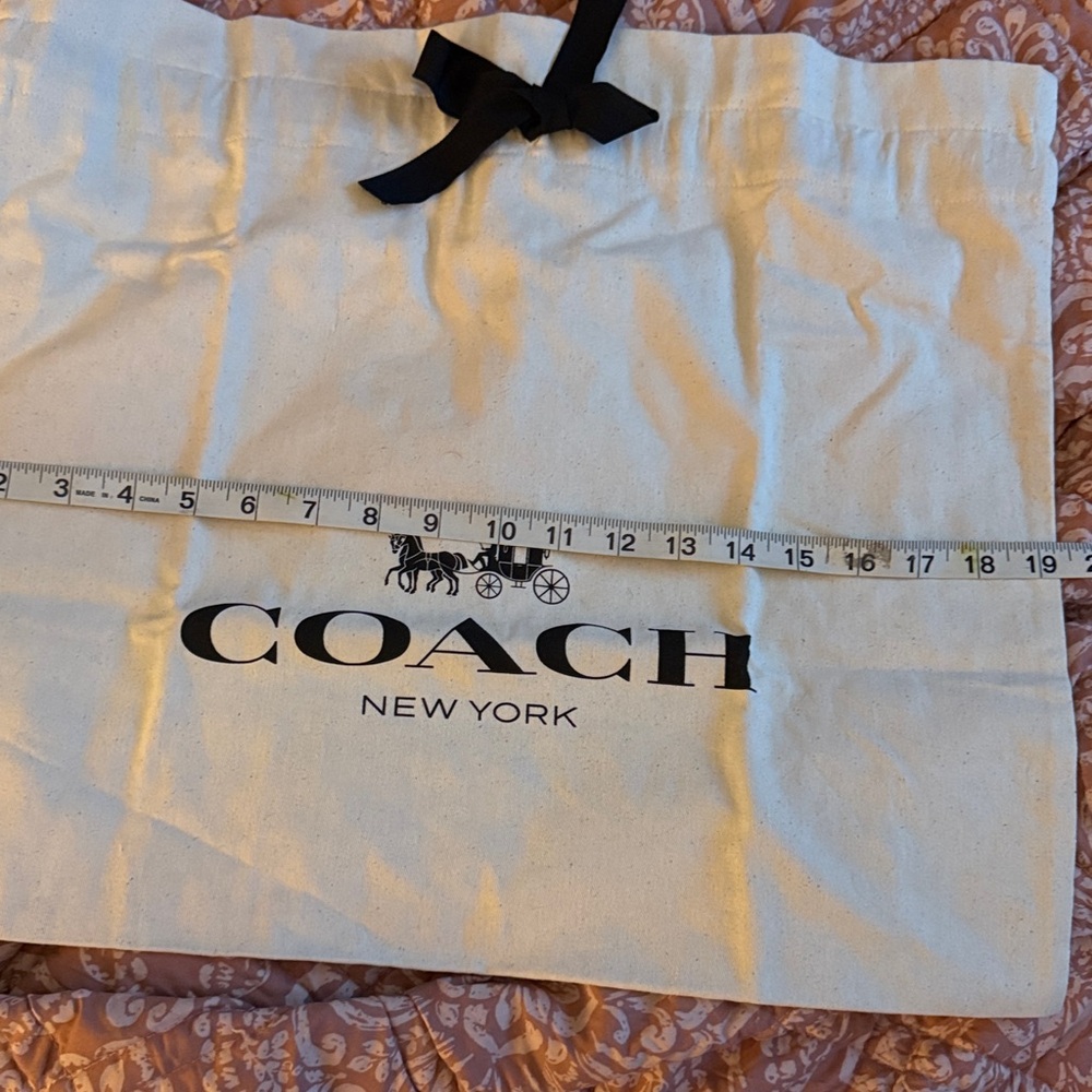 Coach Cream Dust Bag with Black Logo - Picture 7 of 7